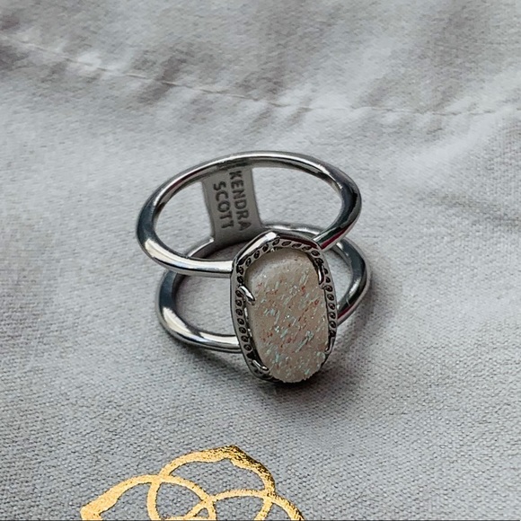 Kendra Scott Jewelry - Kendra Scott Elyse Ring In Silver Iridescent Drusy